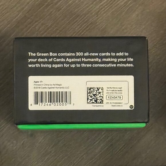 Cards Against Humanity + 5 Expansion Boxes (Brand New Blue Box) - Picture 7 of 9